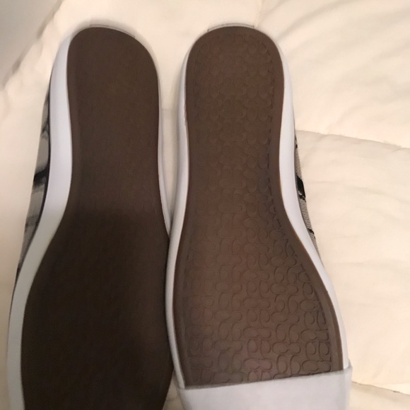 COPY - Coach Slip-On Slippers-Size 8.5 Medium - Picture 6 of 7